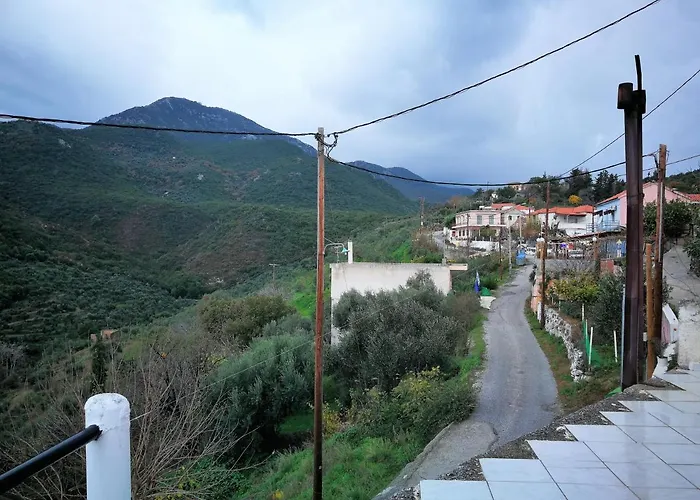 Filanthi's Retreat In Mani's Nature Сasa de vacaciones