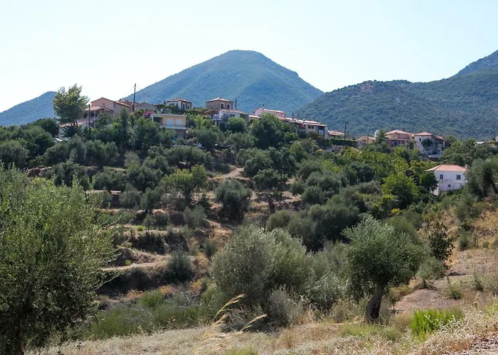 Filanthi's Retreat In Mani's Nature Сasa de vacaciones